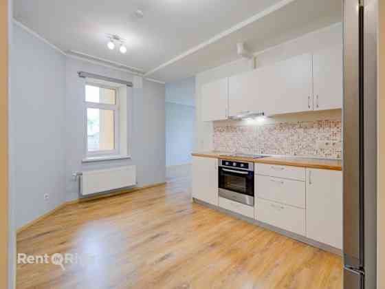Квартиры в Агенскалнсе  улица Ивес 3  В продаже доступна 2-комнатная квартира в Rīga