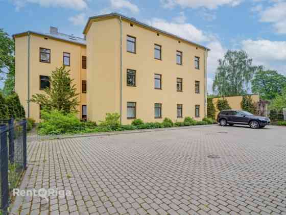 Квартиры в Агенскалнсе  улица Ивес 3  В продаже доступна квартира-студия в Rīga