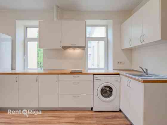 Квартиры в Агенскалнсе  улица Ивес 3  В продаже доступна 2-комнатная квартира в Rīga