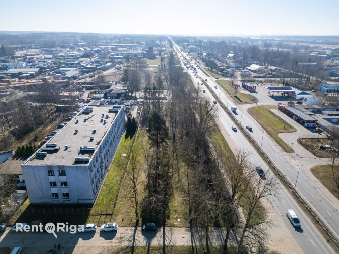 3 stāvu ēka ar teritoriju Latgales ielā 433H, Rīgā.  Īpašums kas sastāv no 6024 m liela Rīga - foto 5