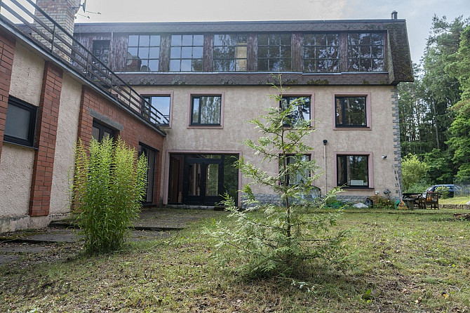 Pārdod īpašumu meža ielokā,  pašā Daugavas krastā ar savu upes līci laivas piestātnei. Ogre un novads - foto 2