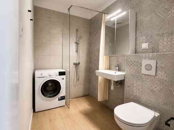 Студия в Активном центре, на улице Элизабетес  Сдается светлая и уютная студия в Rīga