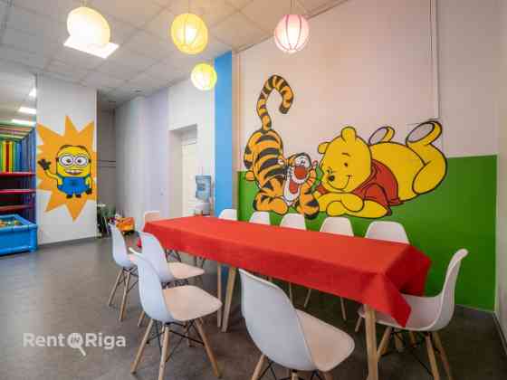 Retail or office premises for your business  Layout:  Private entrance from Hospitāļu Street. A spac Rīga