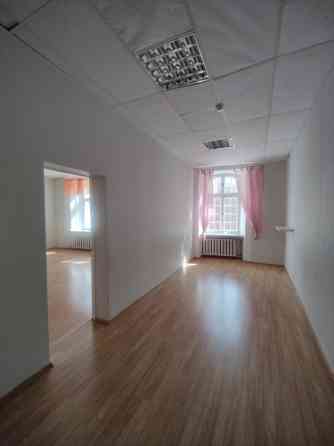 Two office spaces in Old Riga.  The owner will renovate the premises, as well as replace the ceiling Rīga