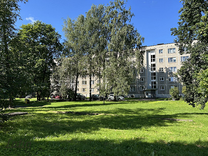 Pardod zemes gabalu ar uz tā esošu daudzdzīvokļu namu.
Dzīvokļu skaits 105.
Universālā Rīga - foto 2