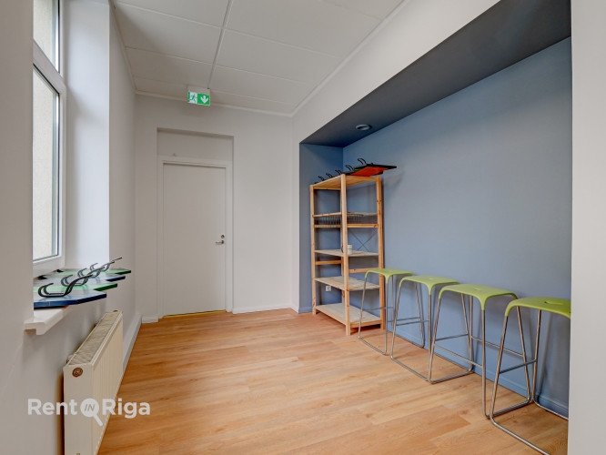 Office premises in a well-maintained office building at 16 Meierovica Boulevard, just a one-minute w Рига - изображение 5