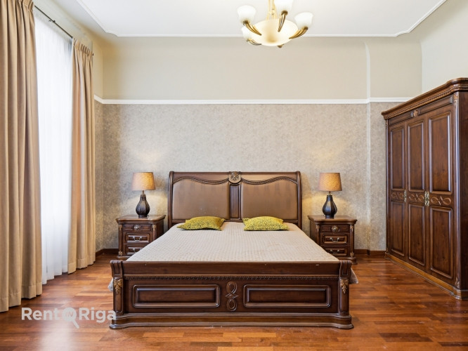 Izīrē aristokrātisku jūgendstila dzīvokli Rīgas centrā  Kr. Barona ielā 60  Piedāvājumā Rīga - foto 6