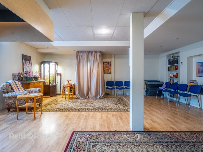 Tiek piedāvāta unikāla trīsstāvu māja Jelgavas centrā - īpašums, kura vēsture runā pati Jelgava un novads - foto 5