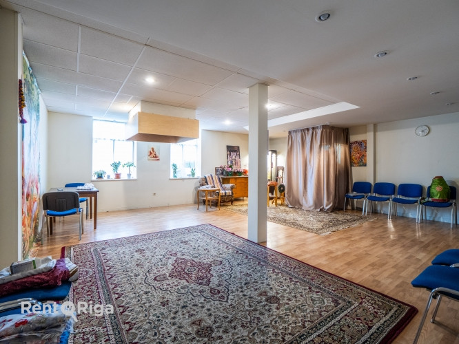 В центре Елгавы предлагается уникальный инвестиционный объект  трехэтажное Елгава и район - изображение 4