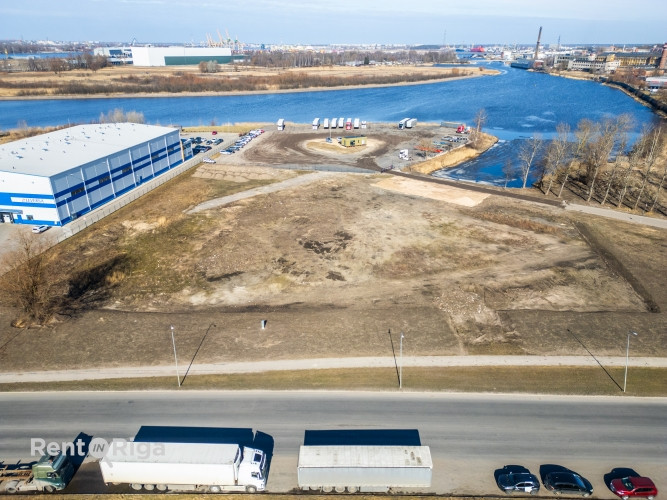Iegādei tiek piedāvāts attīrīts, izlīdzināts zemes gabals, gatavs tālākai attīstībai! Rīga - foto 8