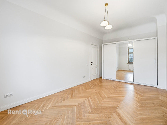 Piedāvājumā funkcionāls un ērts dzīvoklis vienā no pieprasītākajām Rīgas centra Rīga - foto 7