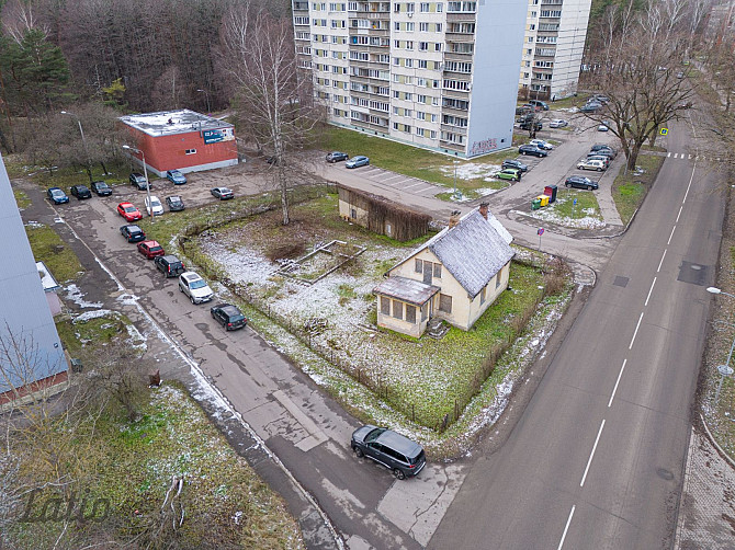 Pārdod 90 gados celtu ēku ar blakus esošiem uz zemes teritorijas siltumnīcas pamatiem un Jūrmala - foto 5
