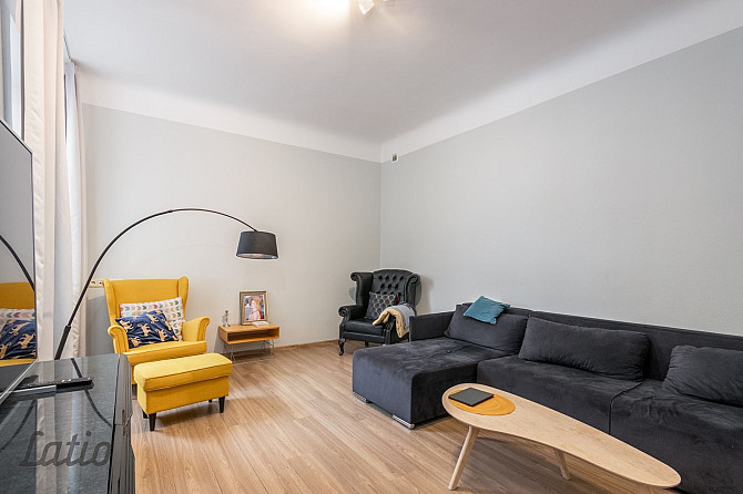 Plašs 3 istabu dzīvoklis Klusajā centrā  eleganta dzīvesvieta vai stabils ieguldījums. Rīga - foto 1