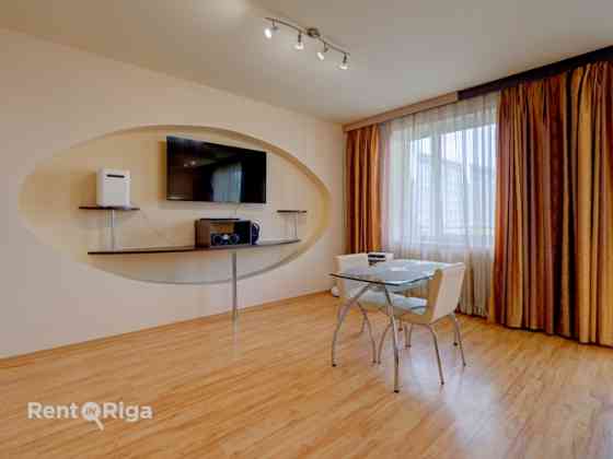 Современная квартира-студия с террасой в Плявниеках.  Если вы ищете удобное, Рига