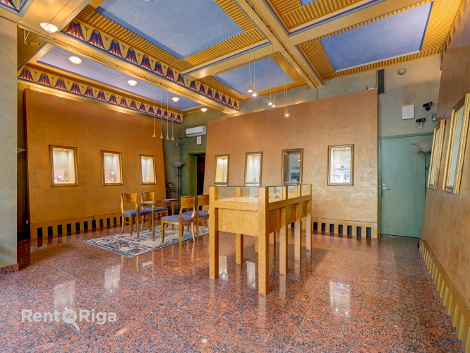 Veikala telpas Vecrīgā Smilšu ielā 3 - prestižā un renovētā biroju ēkā.   Pie telpām var Rīga - foto 10