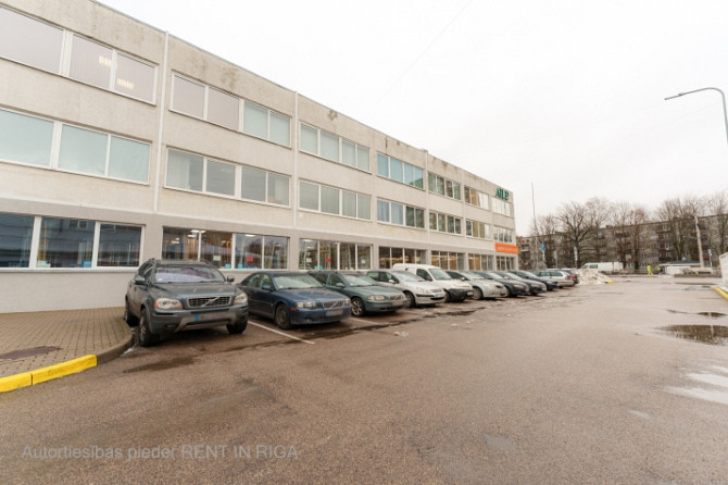 Iznomā offisa telpu Ķengaragā  Telpas platība 23m2.  Pieejama koplietošanas telpas: + tualete; Rīga - foto 8
