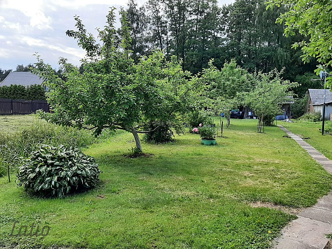 Pārdod dvīņumājas daļu. Māja ar visām ērtībām; apdzīvojama visu gadu. 
Īpašums Saulkrasti - foto 5