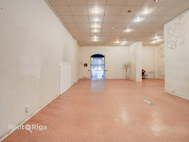 Iznomā plašas un labi redzamas komerctelpas Rīgas centrā  Krišjāņa Barona ielas sākumā, Rīga - foto 8