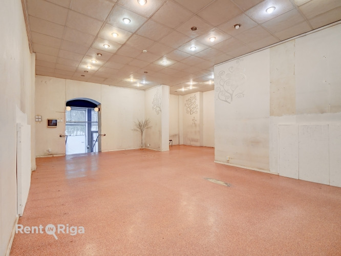 Iznomā plašas un labi redzamas komerctelpas Rīgas centrā  Krišjāņa Barona ielas sākumā, Rīga - foto 7