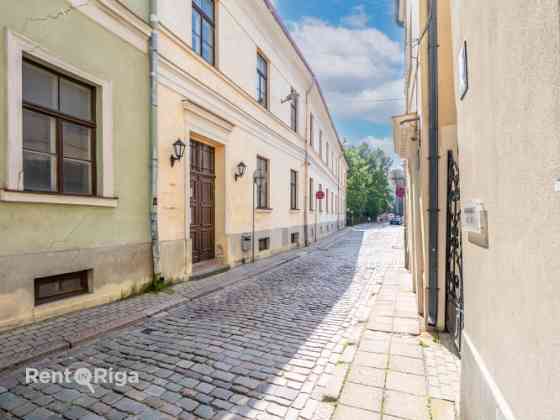 Комплекс зданий и земельный участок в Старой Риге. (Улица Кунгу 34, улица Калēju 78, Rīga