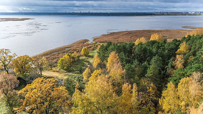 Pārdod unikālu zemesgabalu Ķīšezera krastā, Natura 2000 teritorija, skaista, dabiska Rīga - foto 1