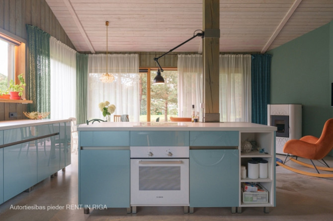 Mājīga privātmāja Ādažos ar plašu zaļo teritoriju blakus Gaujai.  Māja atrodas klusā, Ādažu novads - foto 7