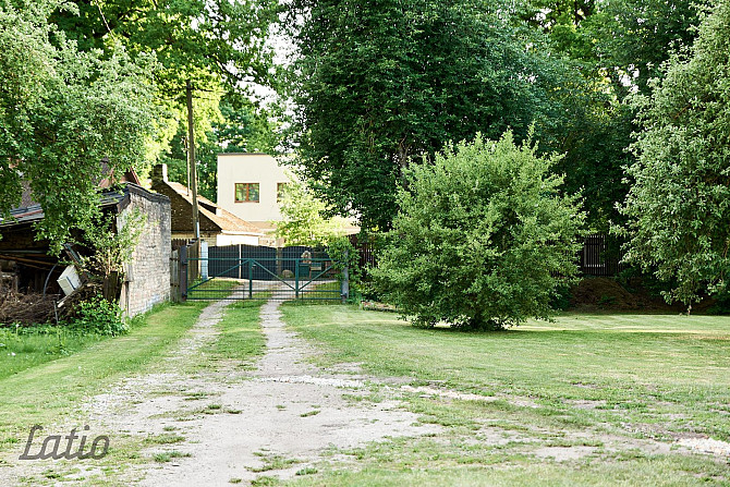 Pārdod 1/2 domājamo daļu no zemesgabala Pleskodālē, ir uzsākta zemesgabala sadalīšana un Rīga - foto 3