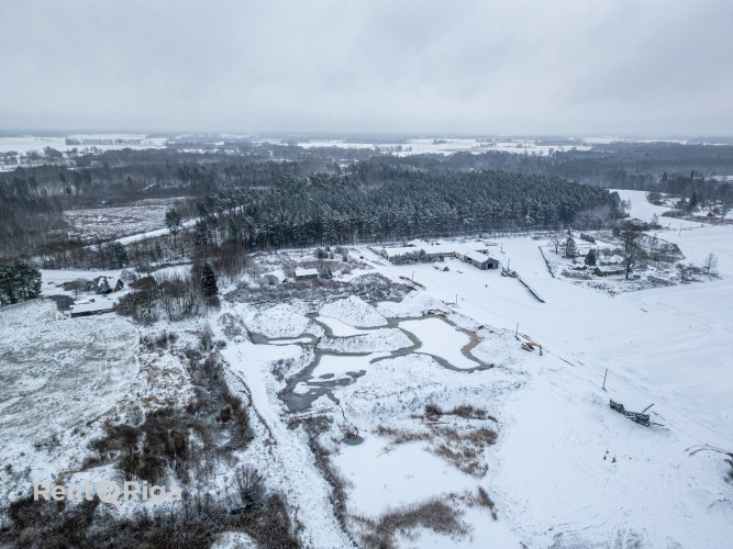 Tiek pārdots investīciju objekts  zemes īpašums ar aktīvu karjeru un darbojošos biznesu. Bauska un novads - foto 1