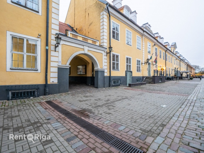 Puspagraba veikala telpas Jēkaba kazarmās.  Telpas sastāv no 1 lielas zāles un palīgtelpas. Rīga - foto 6
