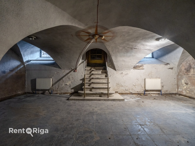 Puspagraba telpas Jēkaba kazarmās.  Iepriekš telpās atradās restorāns. Telpas sastāv no 2 Rīga - foto 9