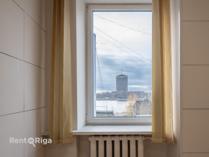 Pārdod komercīpašumu Lastādijas ielā.  Piedāvājumā ēkas daļa ar ērtu un funkcionālu Rīga - foto 9