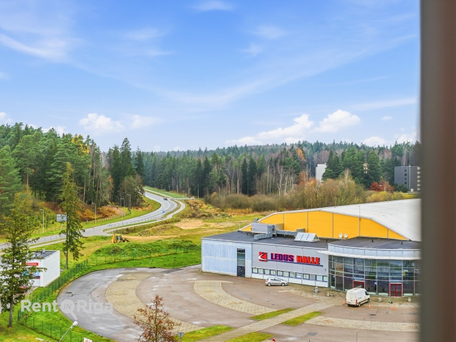 Kvalitatīvs un estētisks 3 istabu dzīvoklis ar pārdomātu dizainu,  un skaistu panorāmas skatu Ogre un novads - foto 5