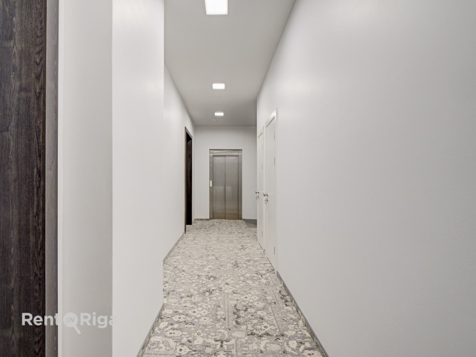Dzīvoklis ar Elegantiem augstiem griestiem!  Piedāvājumā dzīvokļi ar pilnu apdari! Rīga - foto 8