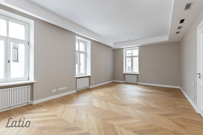 Elizabetes Rezidence  viena no spilgtākajām Rīgas arhitektūras mantojuma pērlēm  celta 19. Rīga - foto 4