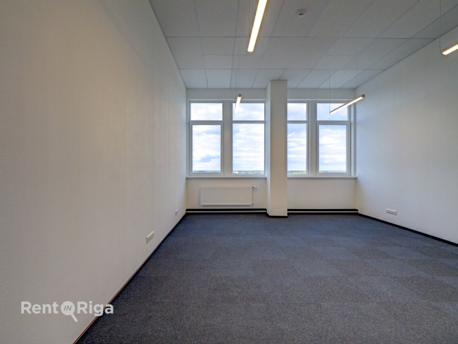 Kvalitatīvs, kompakta izmēra birojs renovētā ēkā - Ganību dambī 24D.  Birojs izvietots Rīga - foto 1