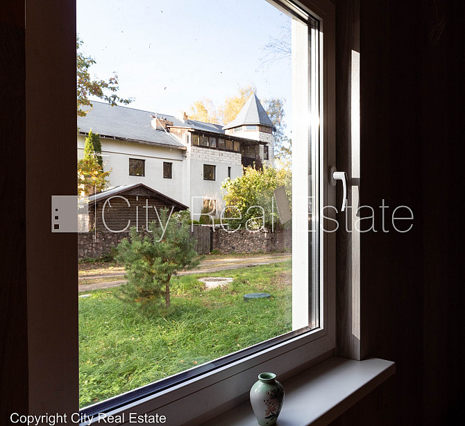 Privātmāja, energo efektīva māja, vieta vairākām automašīnām, terase 40 m2, guļamistabu Rīga - foto 7