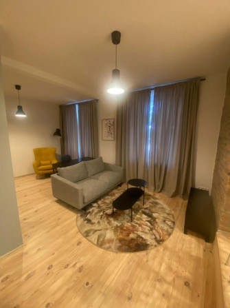 Pārdod mājīgu un kvalitatīvi renovētu dzīvokli Rīgas centrā!  Pārdod dzīvokli, kas Rīga - foto 1