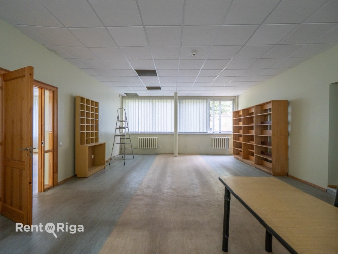 Ēka lieliskā atrašanās vietā, starp vairākām augstskolām!  Ideālais pielietojums studentu Rīga - foto 4