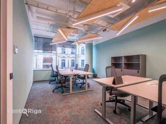Арендуйте co-working офис в Galerija Rīga!  Без начальных вложений  полностью оборудован и Рига