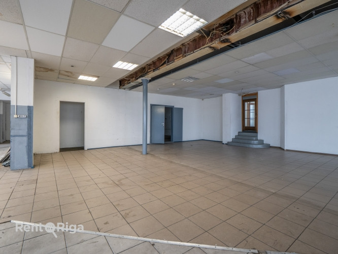 Iznomā tirdzniecības telpas Pildas ielā 16, Rīgā.  Telpas atrodas ēkas 1. stāvā ar tiešu ieeju no fa Рига - изображение 9