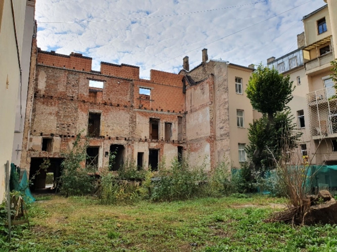 Pārdod investīciju objektu Rīgas klusajā centrā. Pašlaik objekts sastāv no renovējamas Rīga - foto 7