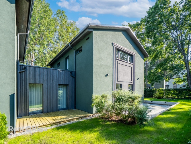 Ilgtermiņa īrei pieejama pilnībā jauna, ekskluzīva privātmāja.  Māja atrodas tikai 750 Rīga - foto 1