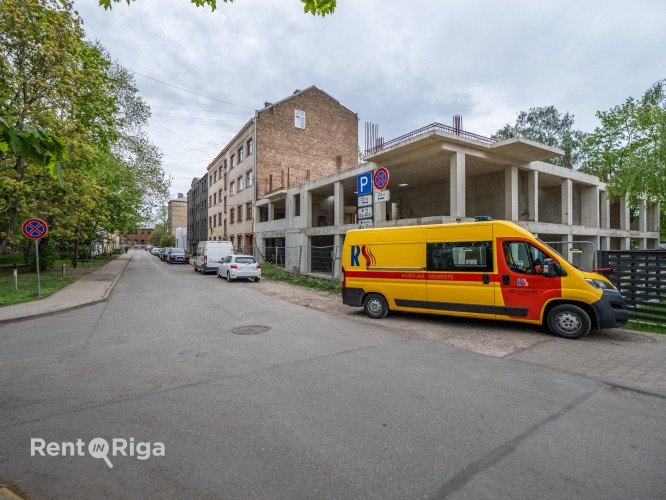 Zeme ar daudzdzīvokļu mājas būvprojektu un iesāktu būvniecību.  Projektā ir 33 dzīvokļi Rīga - foto 3