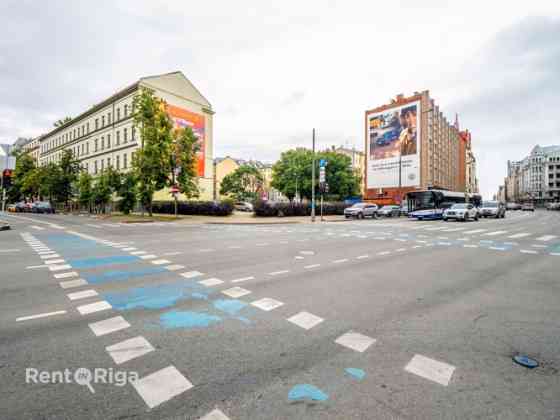 Продается земельный участок под застройку напротив театра Дайлес, удобное Rīga