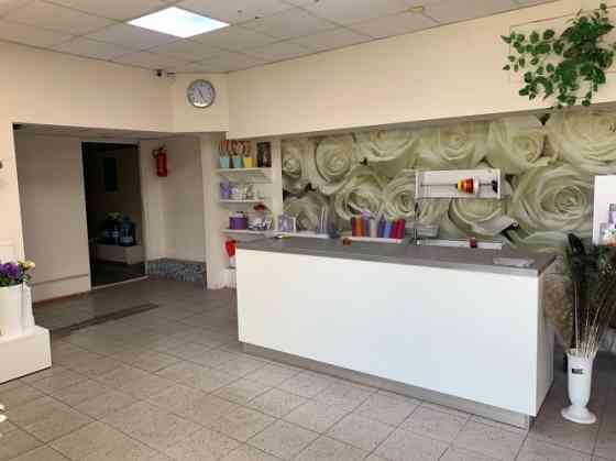 Commercial premisesfor sale in Pļavnieki - 300 m2,  with stable tenants.  The premises are located o Rīga