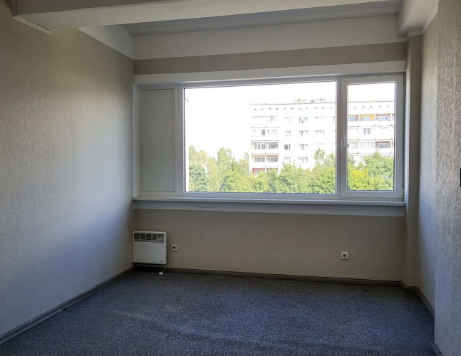 Birojs Purvciemā.  Birojs izvietots ēkas 5. stāvā (ēka aprīkota ar liftu).  Plašas telpas ar Rīga - foto 2