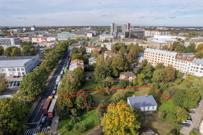 Zeme apbūvei.  Jauktas centra apbūves teritorija (JC2). Teritorijas galvenie izmantošanas veidi: Rīga - foto 1
