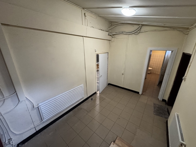 Atsevišķi stāvošā ēka un zemes gabals Āgenskalnā.  + Būves kopējā platība 100.8 m2; + Rīga - foto 8