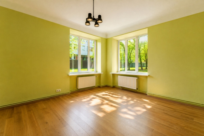 Pārdod mājīgu un gatavu apdzīvošanai privātmāju Rīgas centrā! Šī ir māja, kur satiekas Rīga - foto 15