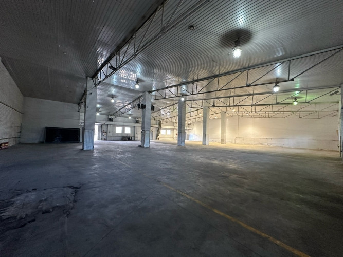 Noliktavas telpas Rumbulā.  1000 m2 noliktavas telpas aprīkotas ar apkuri; 1000 m2 noliktavas Rīgas rajons - foto 6